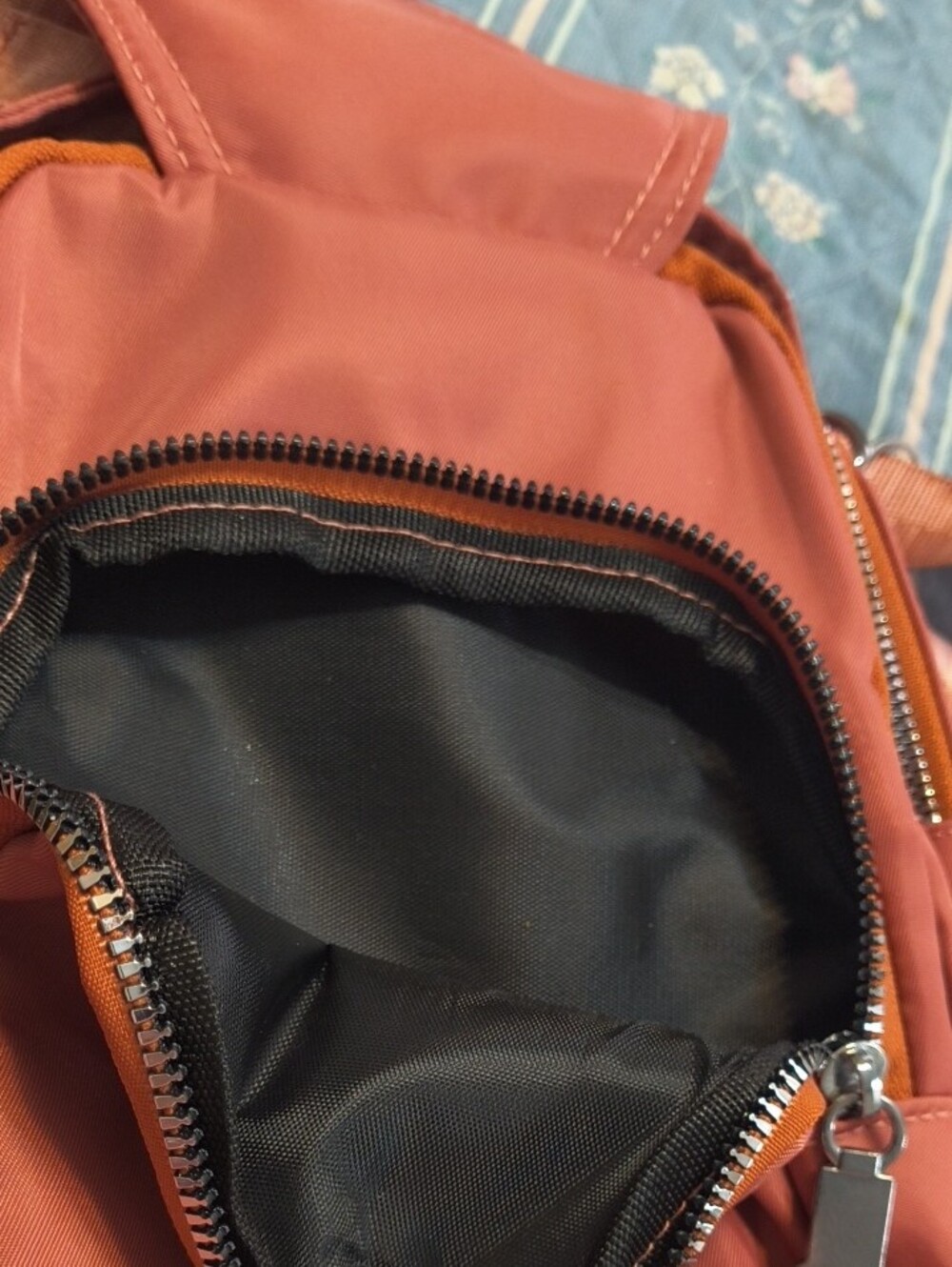 Compact Coral Crossbody Bag with Silver Hardware - Picture 4 of 6